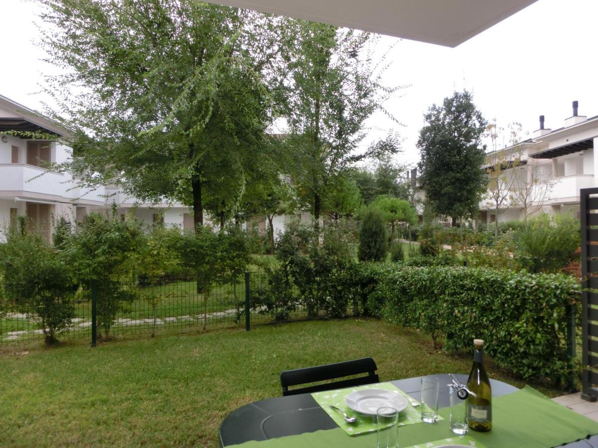 Homely Flat With Private Garden And Common Pool